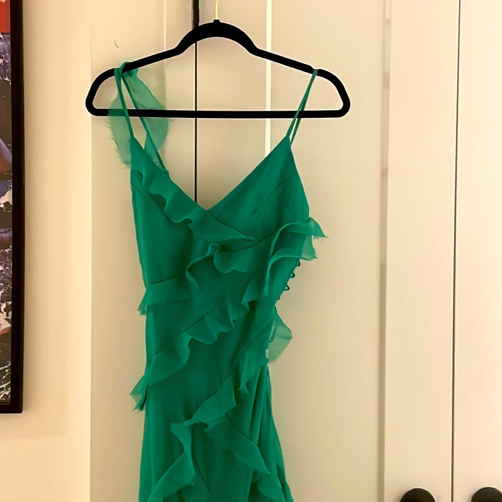 Green Ruffled Backless Evening Dress - Picture 3 of 7